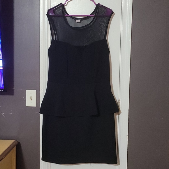 sweet robyne Dresses & Skirts - Sweet Robyne Black peplum dress